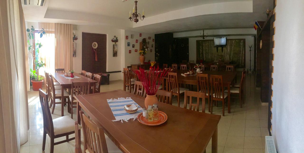Hotel Casa Vlahilor Râmnicu Vâlcea Extérieur photo